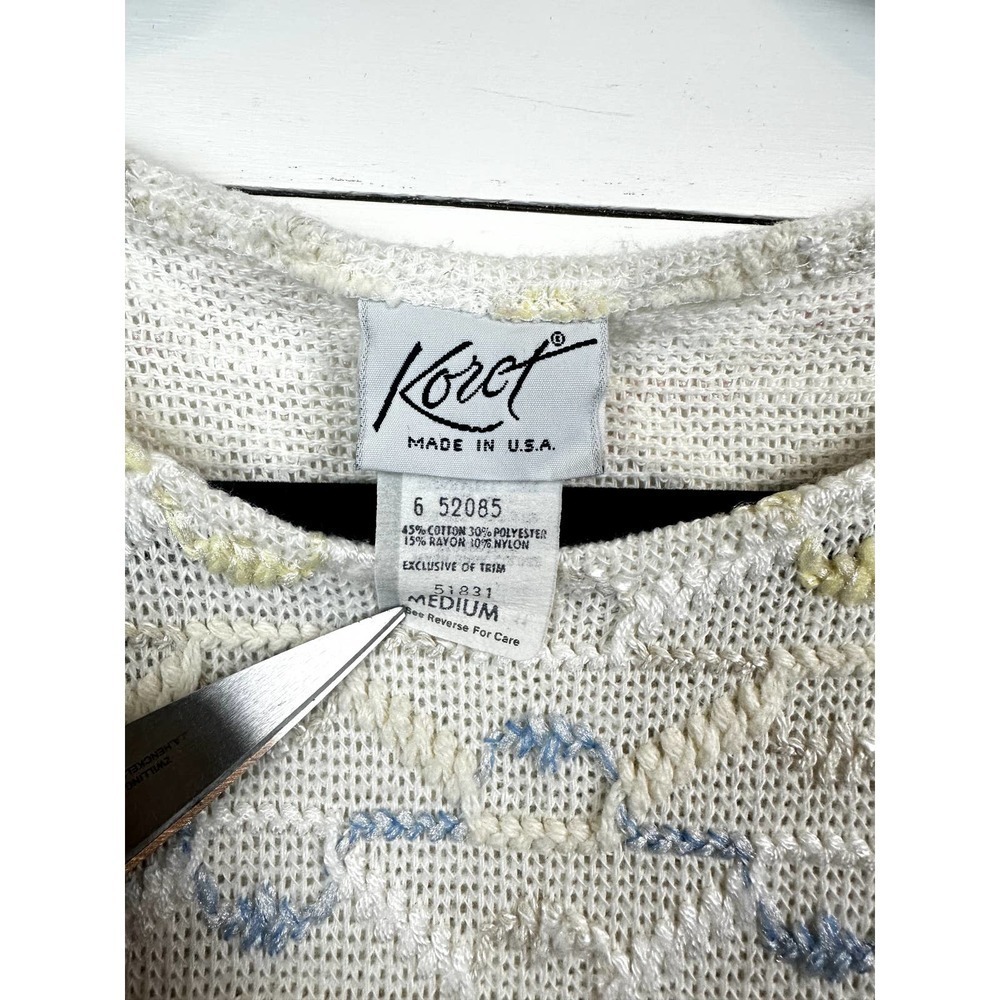 Vintage (pre-loved) Koret Knit sweater top Size Medium - Picture 5 of 8
